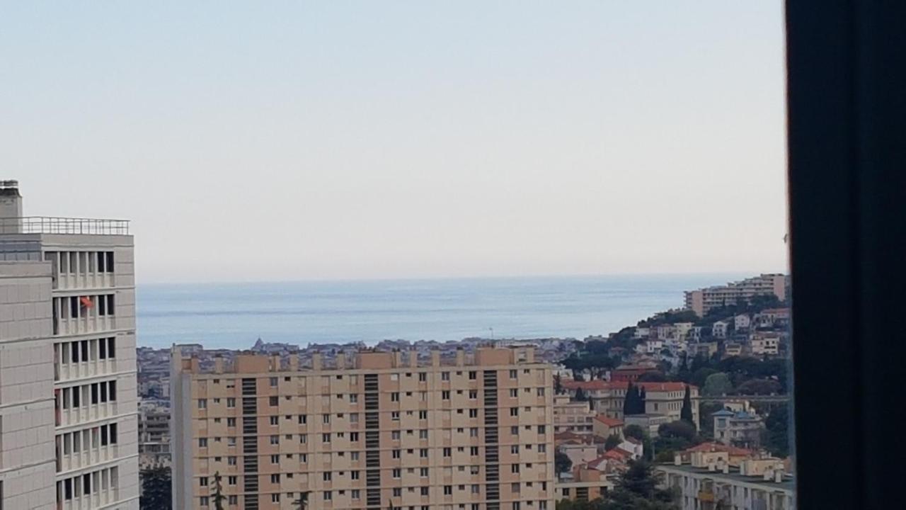 New Cheap Private Room, Kitchen , Overwieuw Sea,Tram On Spot, 12 Minutes From Nice Train Station With Tram , Beach In 17 Min Tram , Chambre Privee Pas Cher, Cuisine Equipee , Tram Sur Place, Apercu Mer, 12 Min De La Gare De Nice Avec Le Tram, 17 Min מראה חיצוני תמונה